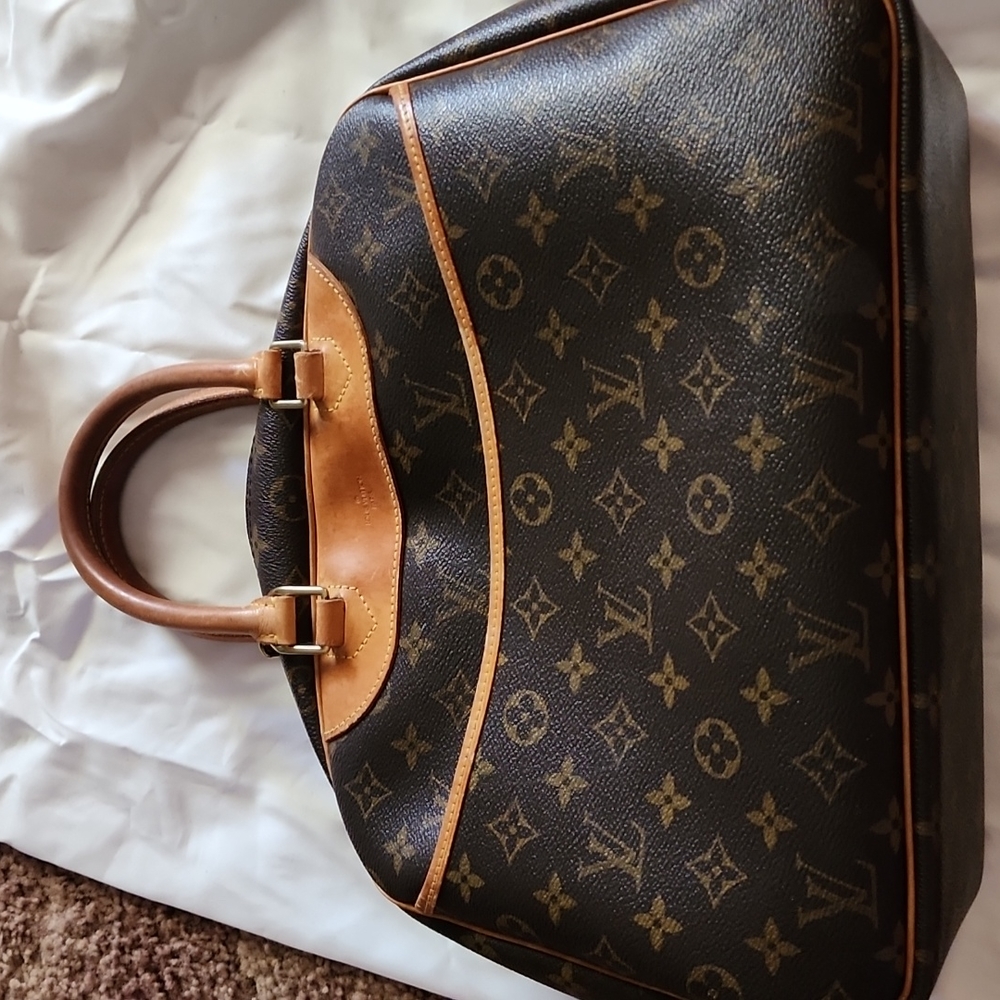 Authentic Lv Monogram Canvas - image 3